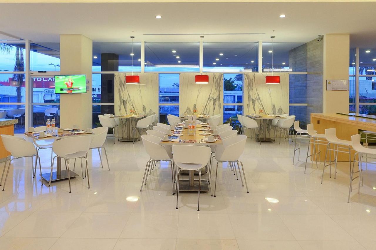 Fiesta Inn Chetumal Exteriör bild