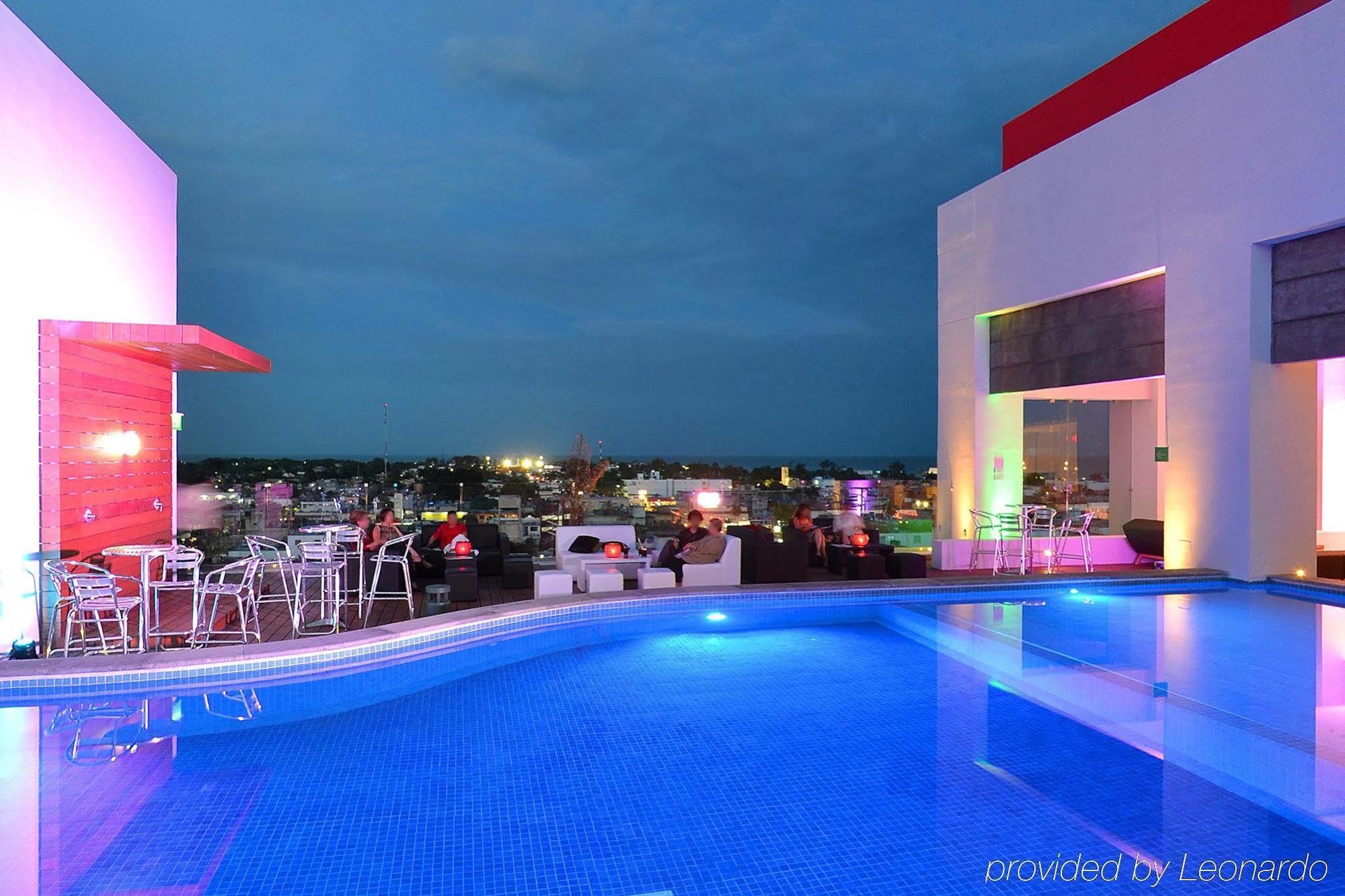 Fiesta Inn Chetumal Exteriör bild